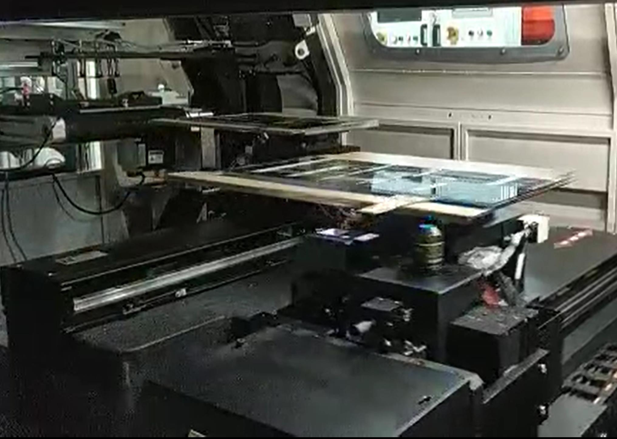 液晶面板行业应用案例